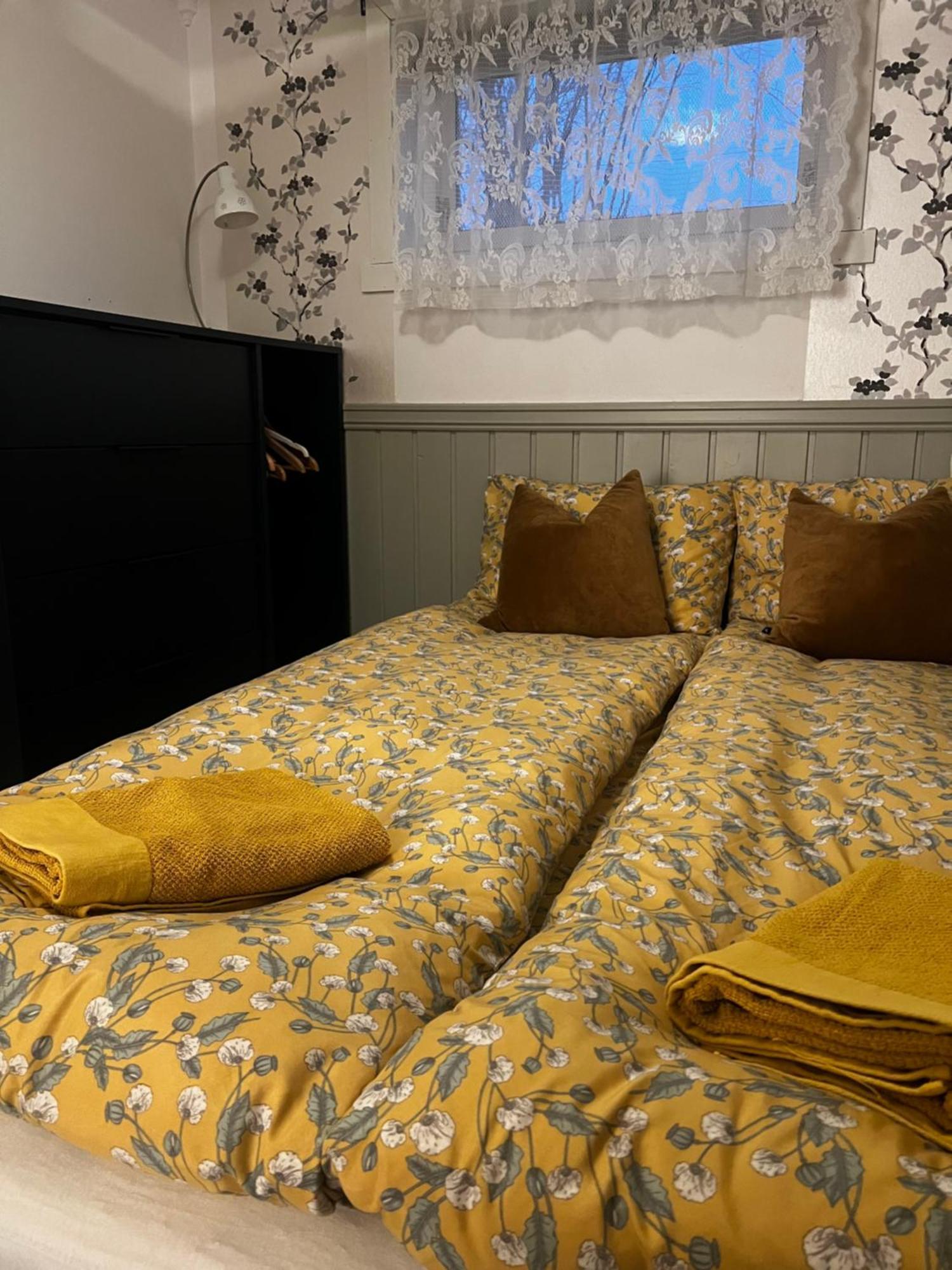 Hoda Apartment - Cozy Central Apartment With Free Parking Leknes Exterior photo