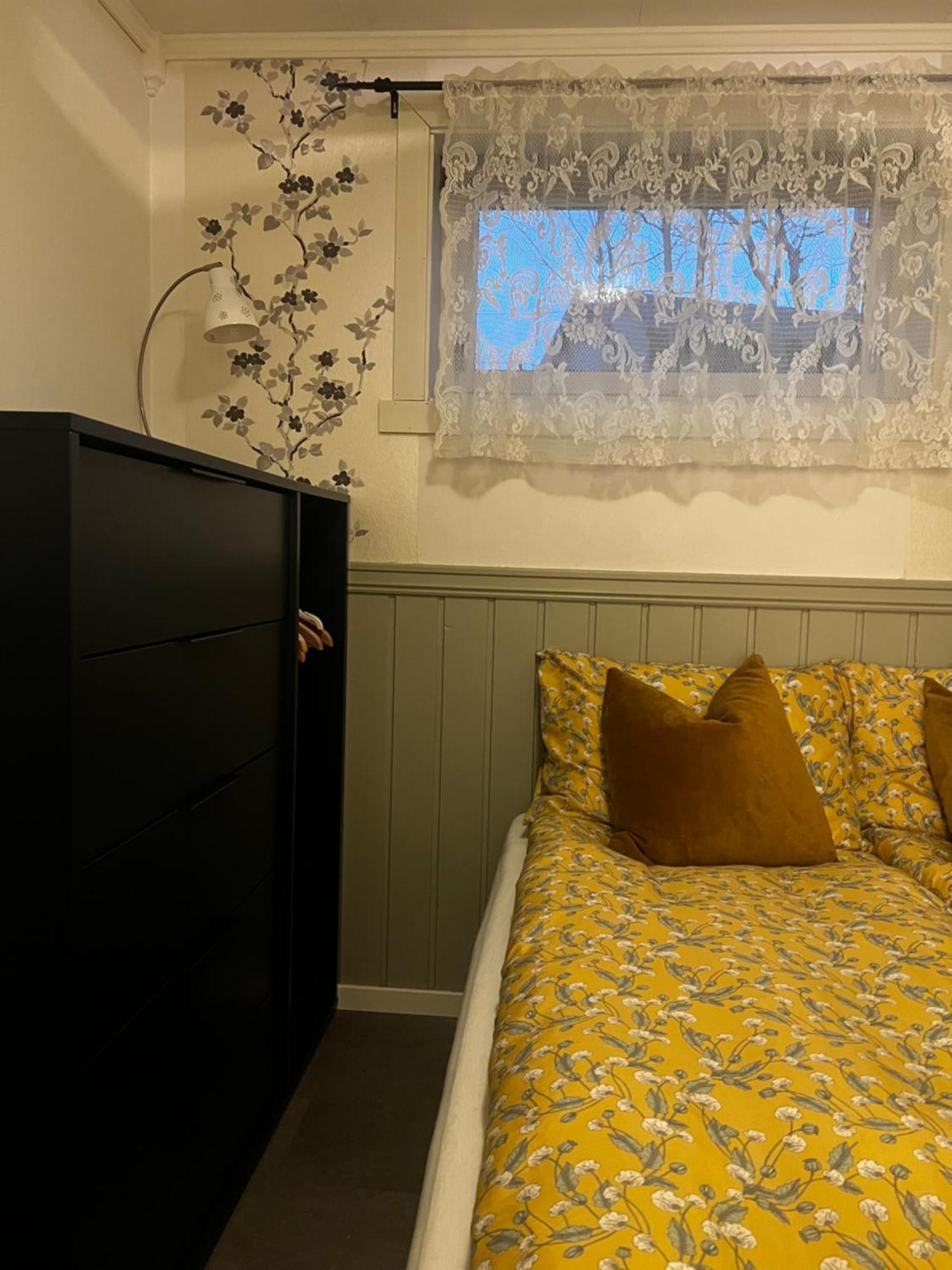 Hoda Apartment - Cozy Central Apartment With Free Parking Leknes Exterior photo