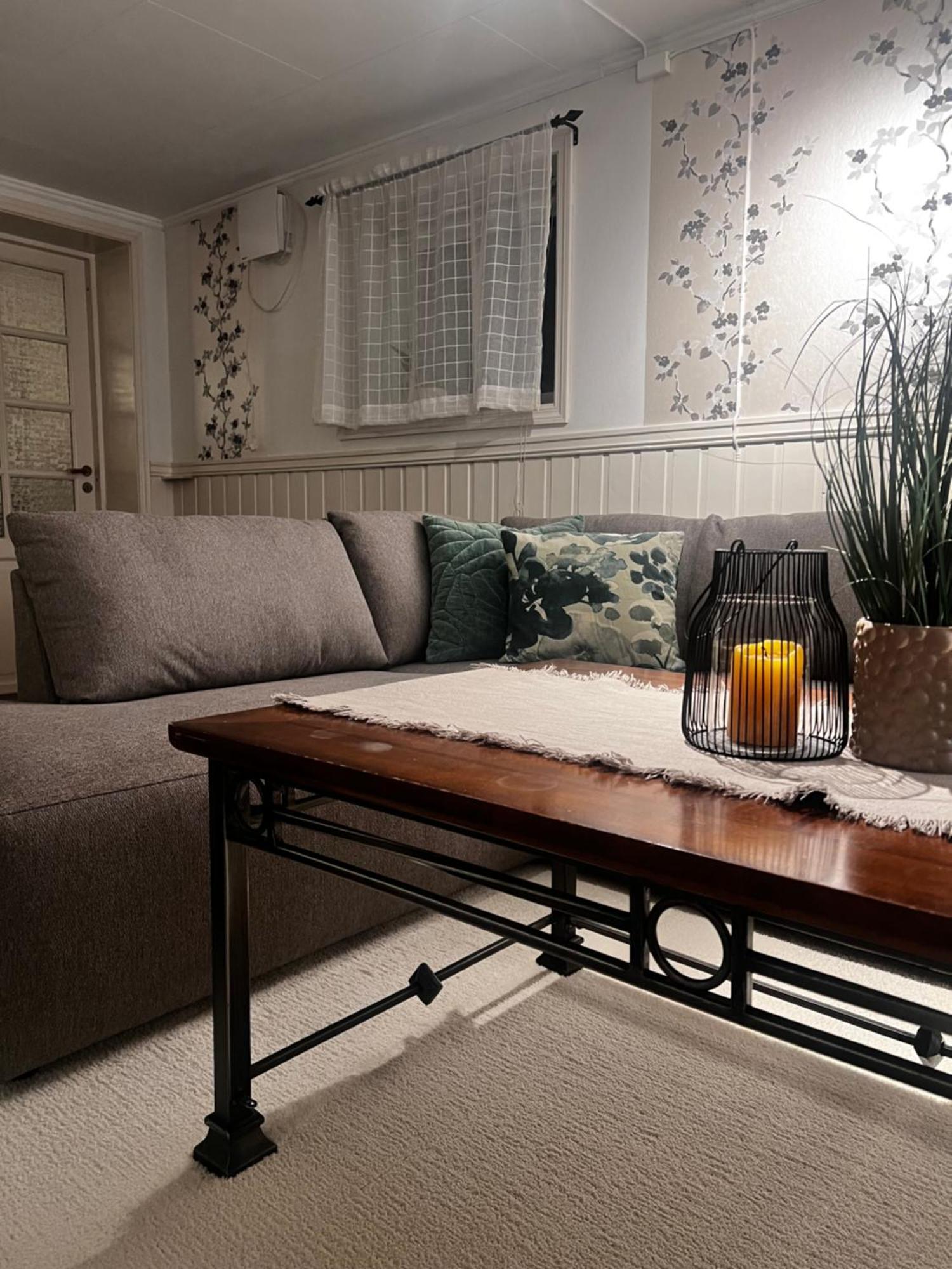 Hoda Apartment - Cozy Central Apartment With Free Parking Leknes Exterior photo